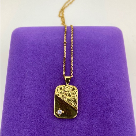 💛 Elegant Gold Plated Nugget CZ Pendant Necklace - Picture 1 of 5